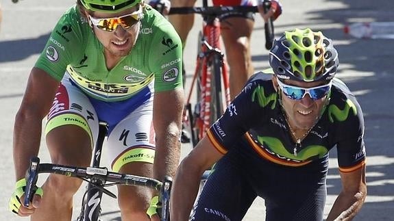 Valverde, a su llegada a meta seguido de Sagan. 