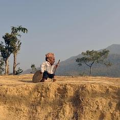 Chandra Bahadur Dangi, cerca de su casa de Reemkholi, en Nepal.
