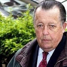 Carlos de Borbón-Dos Sicilias.