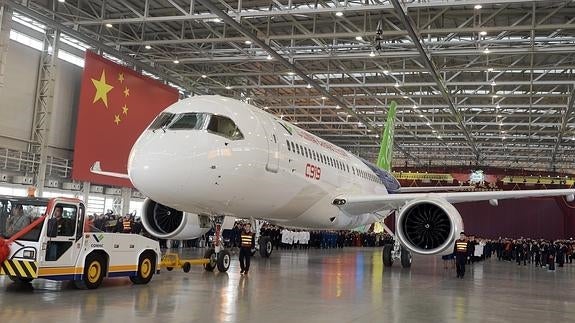 El primer C919.
