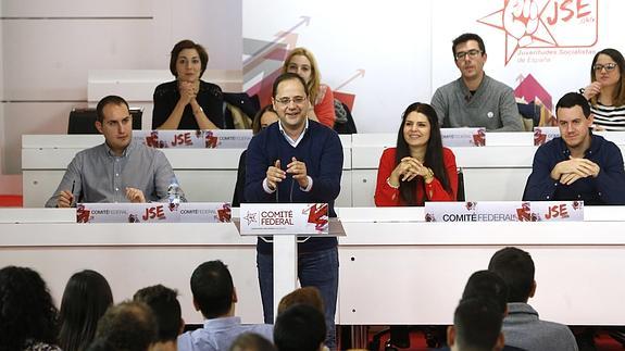 El secretario de Organización del PSOE, César Luena. 