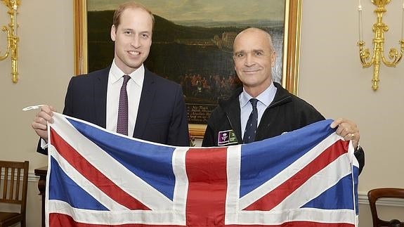 El príncipe Guillermo y Henry Worsley.