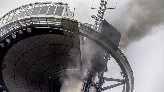Imagen del Faro de Moncloa tras el incendio.