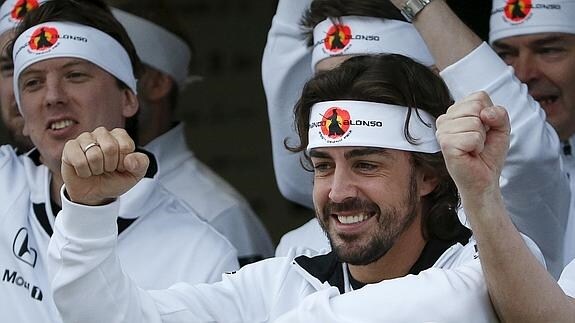 Alonso posa en Sochi. 