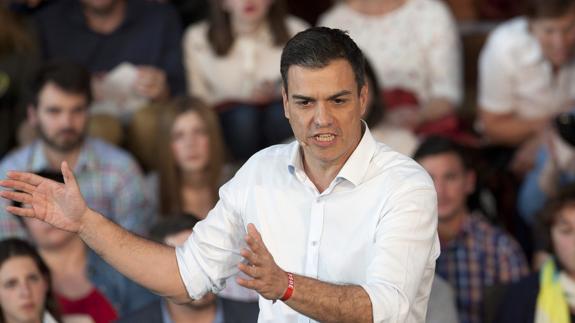 El candidato del PSOE, Pedro Sánchez, en un mitin en Pontevedra.