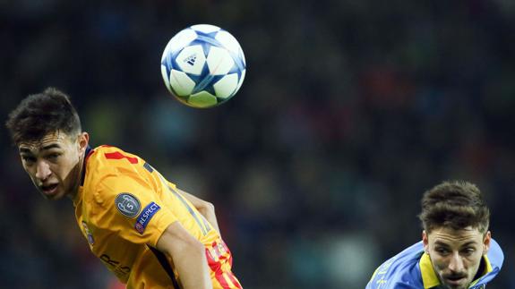 Munir El Haddadi (izquierda), durante un partido con el FC Barcelona. 