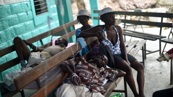 Pacientes con síntomas de cólera en Randelle (Haití).