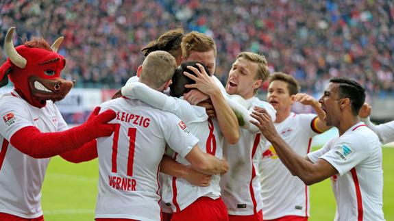 El RB Leipzig celebra un gol ante el Werder. 