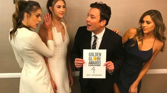 Jimmy Fallon, con las hermanas Stallone.