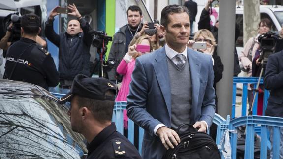 Urdangarin a su salida de la Audiencia Provincial de Palma.