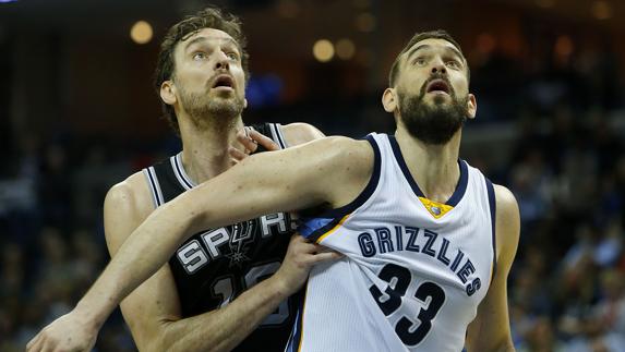 Pau y Marc Gasol. 