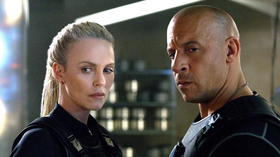 Charlize Theron y Vin Dieses, en 'Fast & Furious 8'.