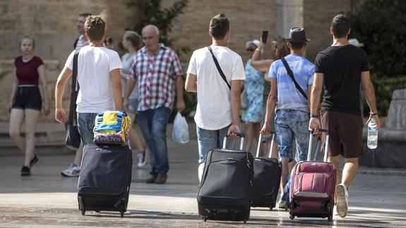 Turistas en Valencia. 