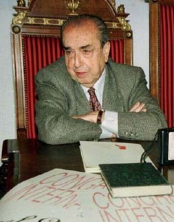 Muere Antonio Gallego, el profesor que puso los cimientos de la UMA