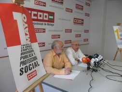 Los representantes de UGT y CC.OO. presentaron esta mañana los actos del viernes