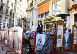 Los restaurantes se comen el Centro Histórico de Málaga