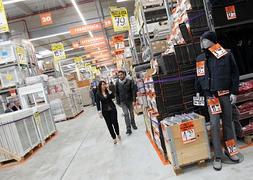 La gran superficie Bricomart amplía la oferta comercial de Guadalmar