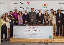 Miembros del clúster de empresas que asisitieron a la constitución de Tourism &amp; Health Spain. :: SUR