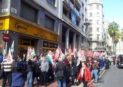 CC OO y UGT han participado en la manifestación. / Yhasmina García