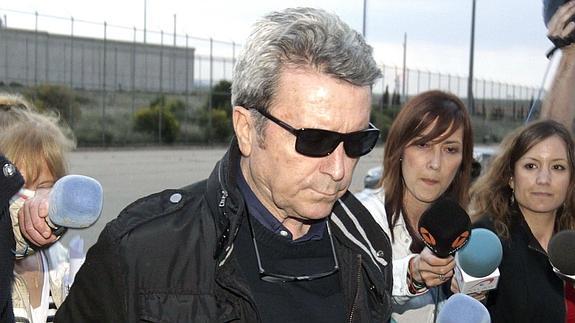 Ortega Cano entra en la prisión de Zuera.