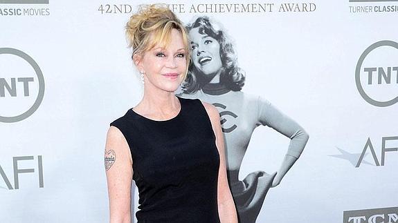 Melanie Griffith reaparece radiante y sin hablar de su divorcio con Antonio Banderas