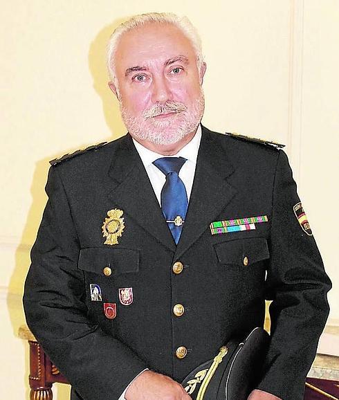 Domingo Suárez en la presentación como comisario jefe.