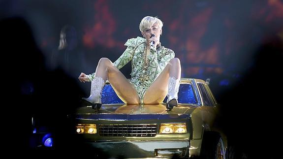 Miley Cyrus, en su concierto de Lisboa.