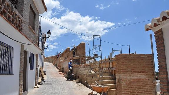 Vecinos del casco antiguo se quejan de que la reforma de las murallas les ha dejado sin vistas