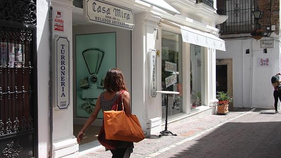 Casa Mira, en la calle Estación de Marbella. 