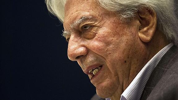 El escritor Mario Vargas Llosa. 