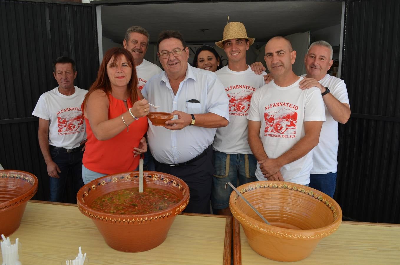 La degustación de gazpacho en Alfarnatejo.