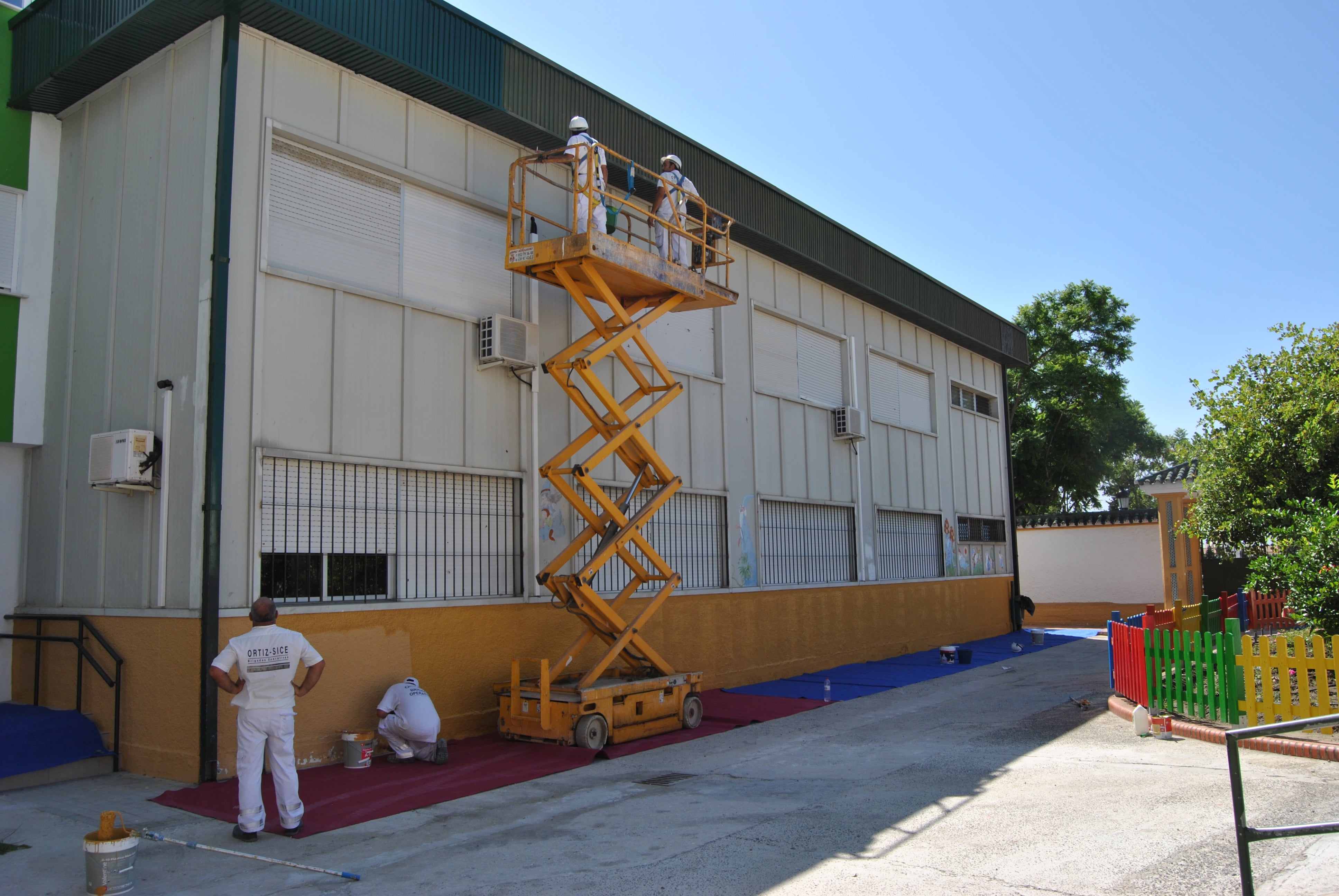 Los colegios comienzan su puesta a punto con más de 200 obras de mantenimiento