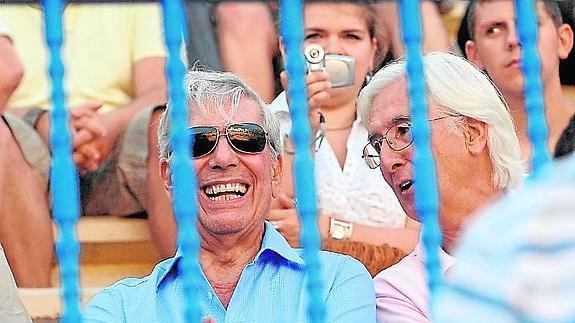 Vargas Llosa, Hijo Adoptivo de Marbella tras veintisiete años de relación