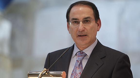 El presidente de la CEA, Javier González de Lara 