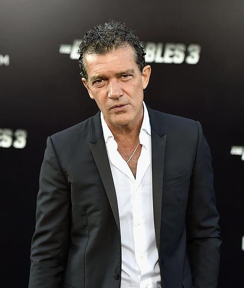 Antonio Banderas hace su primera aparición pública con Nicole Kimpel