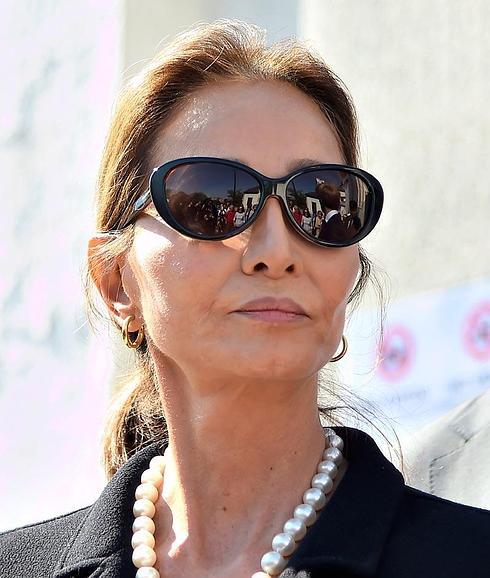 Isabel Preysler, de luto, en el entierro de Miguel Boyer el pasado 30 de septiembre.