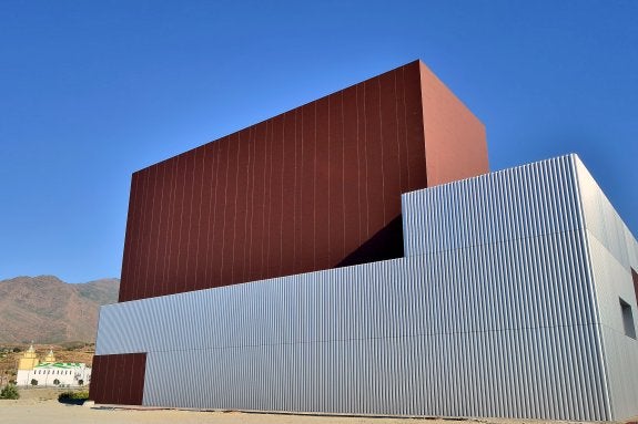 Salen a licitación las últimas obras que terminarán el Teatro-Auditorio Felipe VI de Estepona