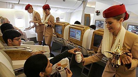 Emirates Airline seleccionará tripulantes de cabina en Málaga el próximo día 18