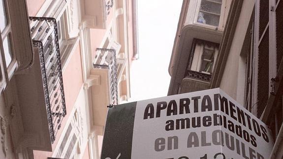 Ninguna de las 120.000 viviendas vacías de la provincia se acoge al plan andaluz de alquiler