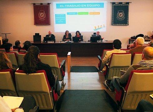 El foro se celebró en la Facultad de Ciencias de la Educación. 