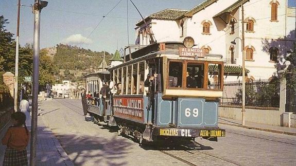 El Morlaco despierta los recuerdos del tranvía malagueño