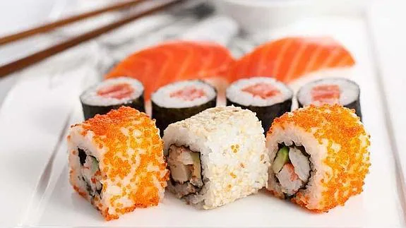 El sushi es un alimento bajo en grasa. 
