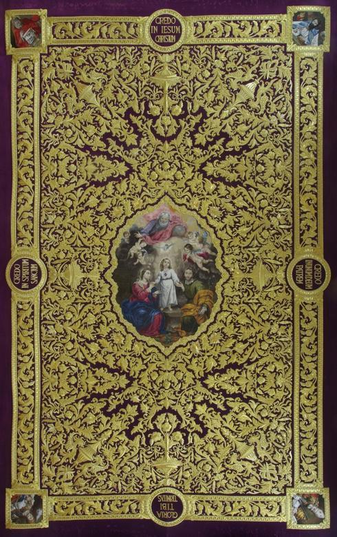 El nuevo techo de palio de la Virgen de la Trinidad ve la luz