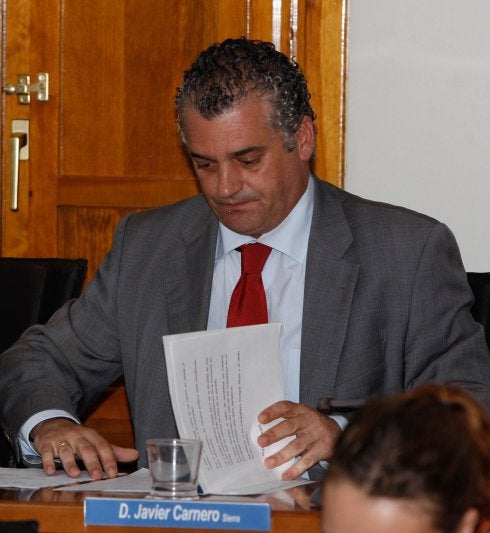 Javier Carnero se cae de la lista del PSOE tras declarar como imputado