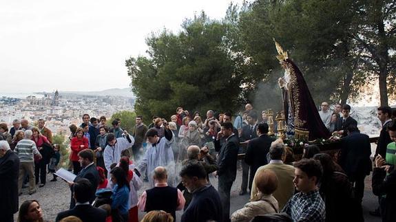 La Hermandad del Monte Calvario abre las procesiones del Viernes Santo