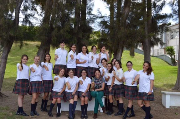 Las alumnas del Puertoblanco que han alcanzado la fase final. :: sur