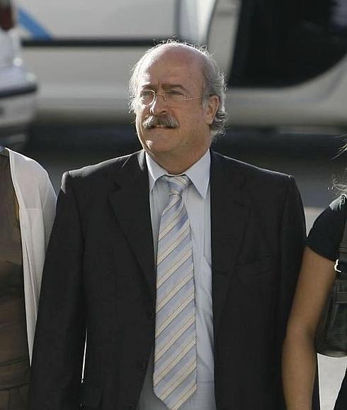 Absuelven al abogado Fernando del Valle por un delito fiscal