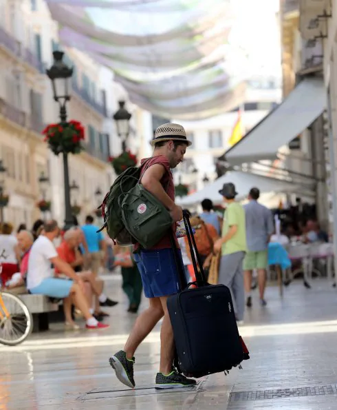 Turistas en Málaga. :: sur