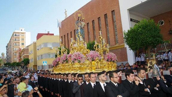 Un momento de la procesión de María Auxiliadora del año pasado. 