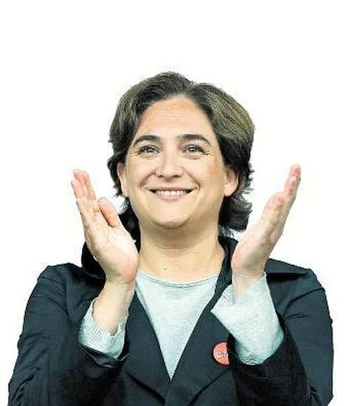 Ada Colau. Del movimiento antidesahucios a la alcaldía de la ciudad condal con la plataforma ciudadana Barcelona en Comú. Ganadora de las elecciones, ha anunciado su apoyo al proceso soberanista.